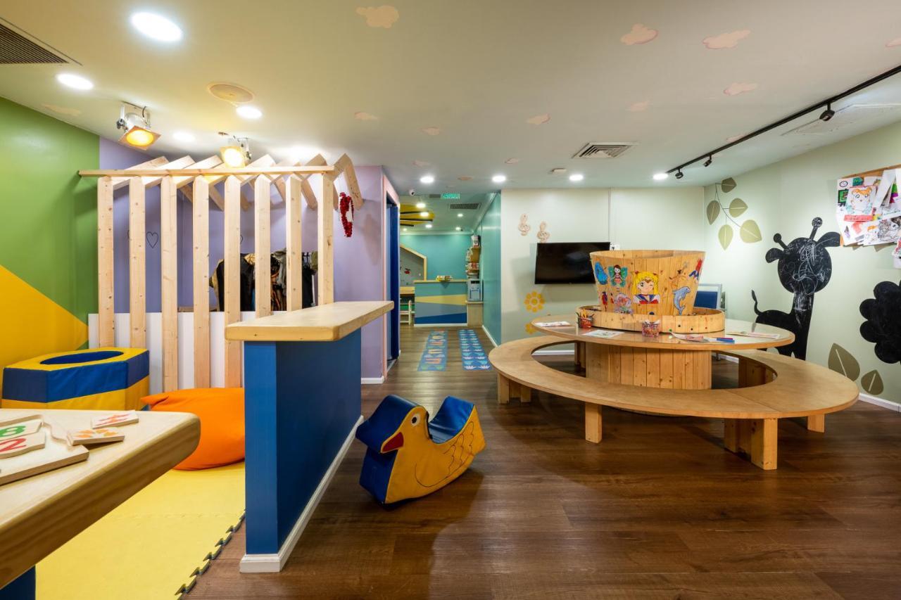 อาเรีย Hotel เอลัต ภายนอก รูปภาพ The Children's Hospital
